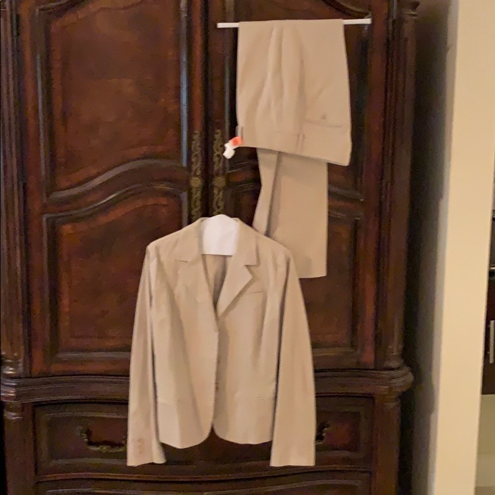 Suit